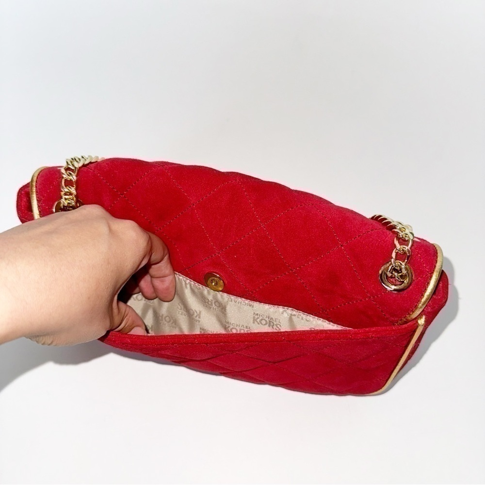 Red faux suede Micheal Kors Clutch/Crossbody bag - Picture 6 of 13